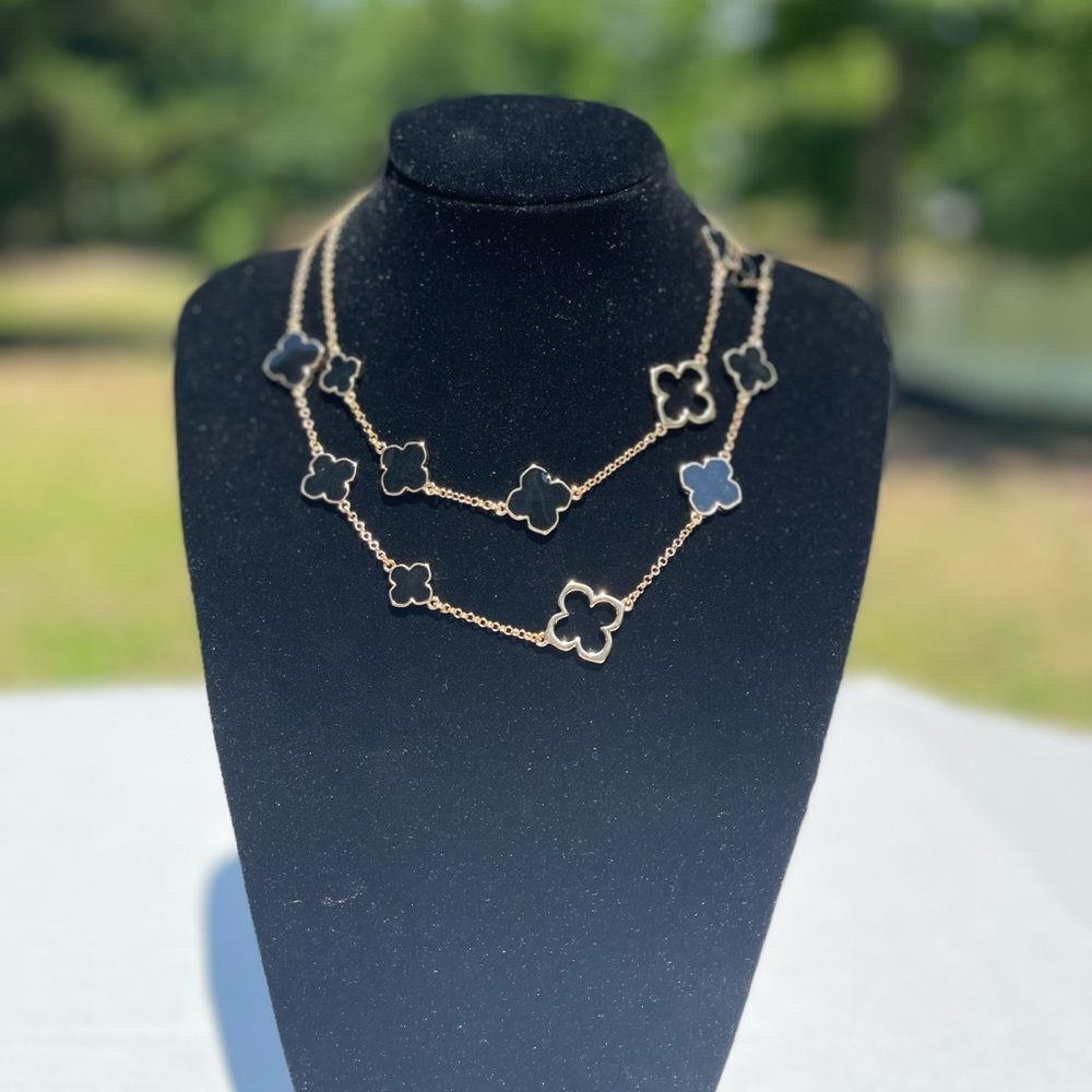 NECKLACE - Picture 15 of 16